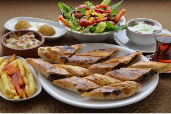 Kapalı Dönerli Pide